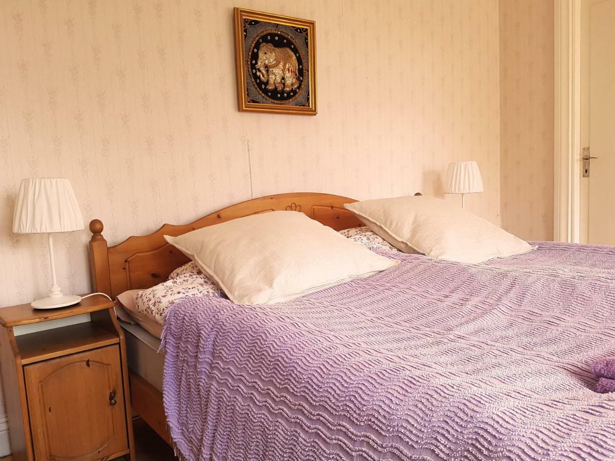 Garpenbergs B&B, Bnb Exterior photo